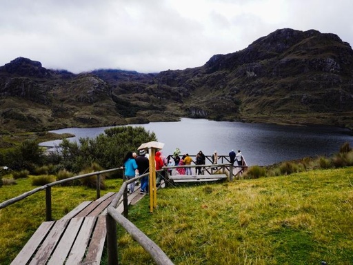 Tour Cajas 360